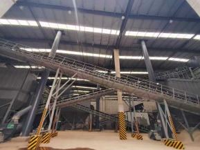 68f853a172bba.jpg 建筑垃圾处置生产线局部(1).jpg